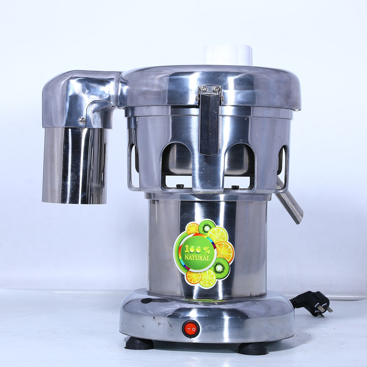 A 3000 Commercial Juice Extractor
